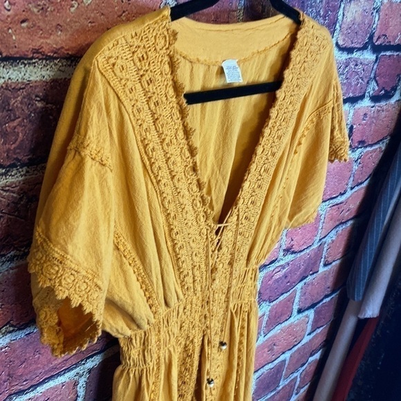 Bohemian Mustard Yellow Midi Embroidered Short Sleeve Dress Size XS - Picture 8 of 16